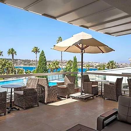 La Quinta By Wyndham Otel Çeşme