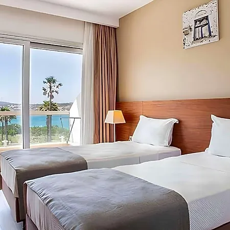 La Quinta By Wyndham Otel Çeşme